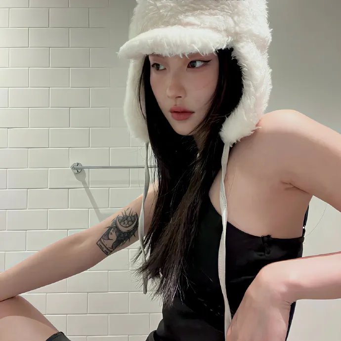 大叔喜欢可爱小玩意封面